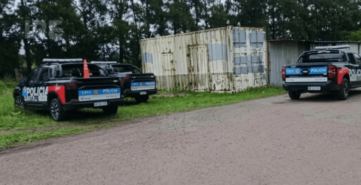 El médico policial determinó que el hombre hallado sin vida murió por causas naturales y aún no fue identificado El médico policial determinó que el hombre hallado sin vida murió por causas naturales y aún no fue identificado