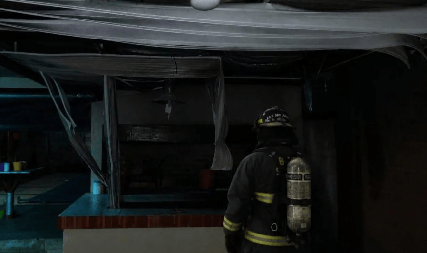 Timbúes: se incendió una lámpara en una vivienda y un niño sufrió una quemadura Timbúes: se incendió una lámpara en una vivienda y un niño sufrió una quemadura