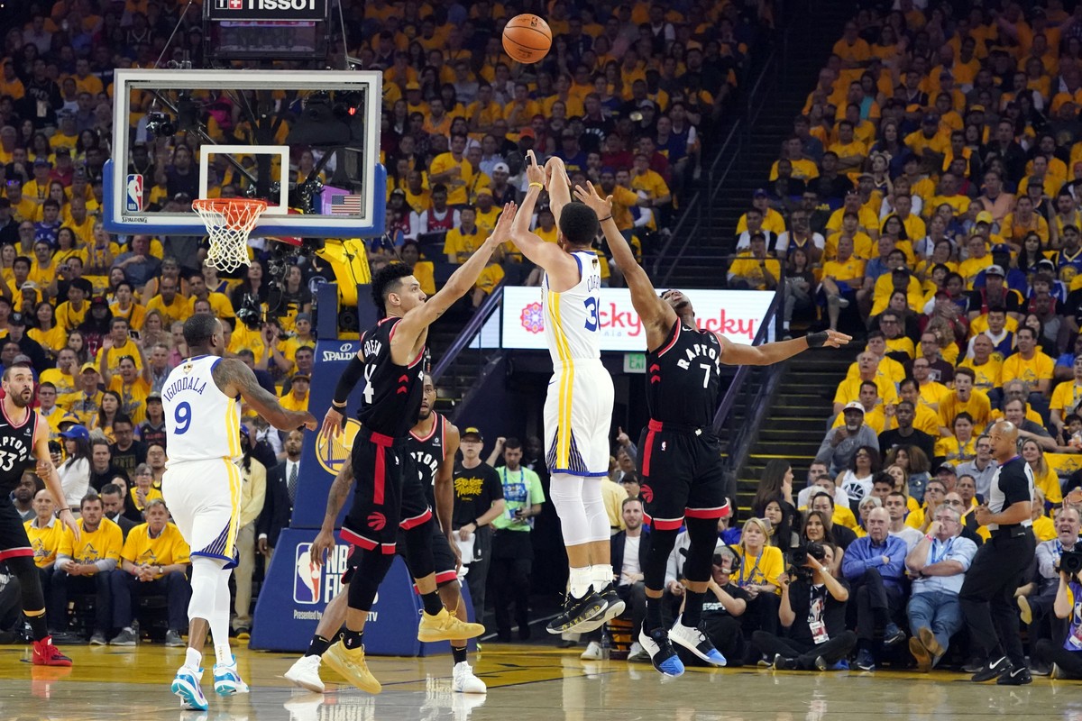 Curry’s valiant effort in Game 3 could define his bid for the Finals MVP Philippines