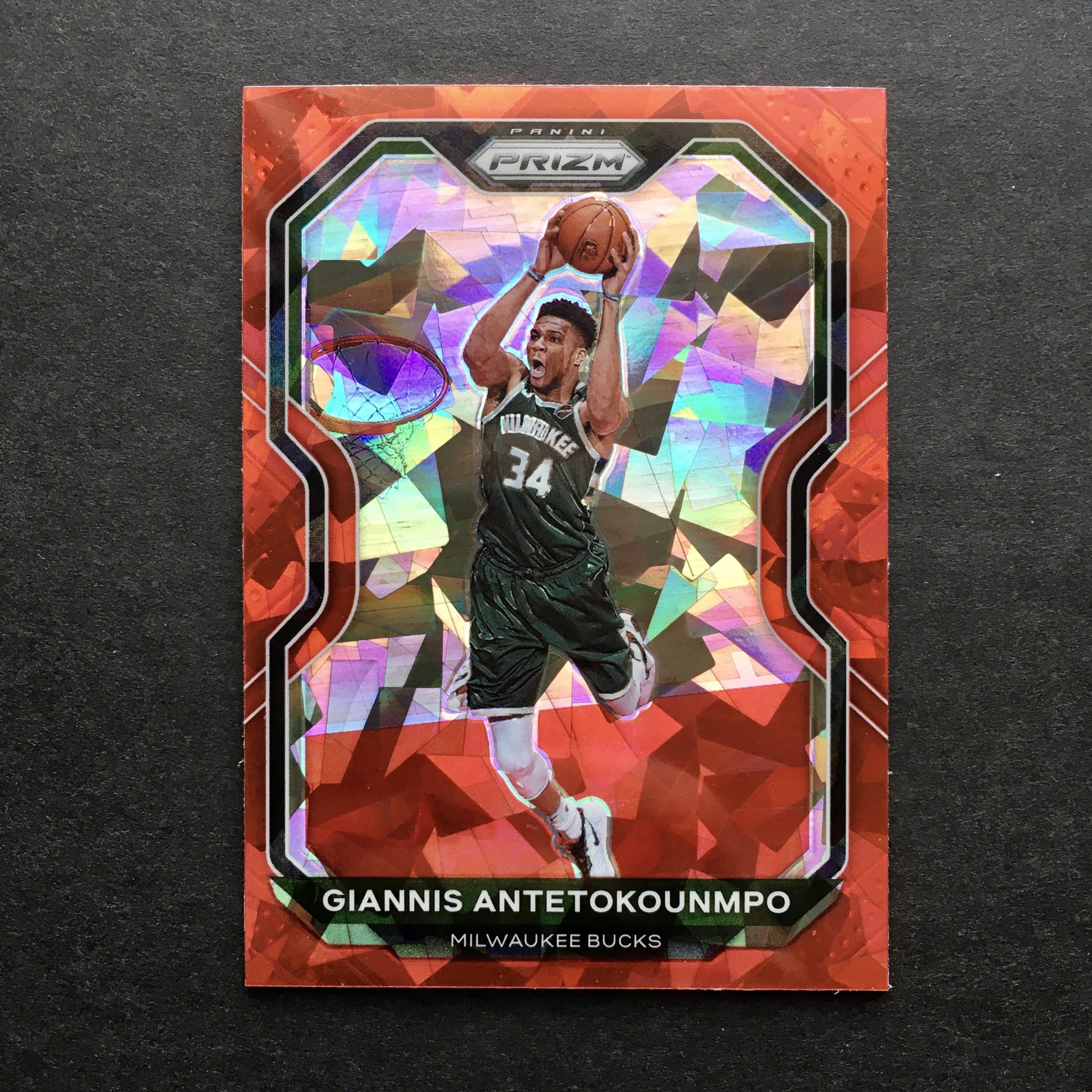 Giannis Antetokounmpo 202021 Prizm Red Cracked Ice SLAM Sports Cards