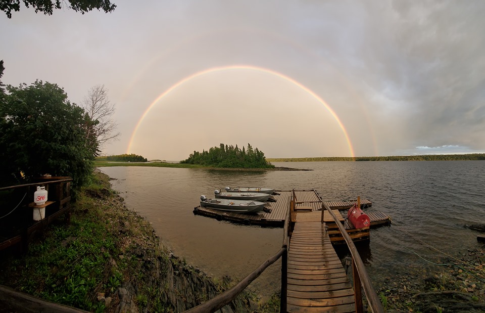 Lake St. Joseph Sioux Lookout, Ontario Slate Falls Outposts