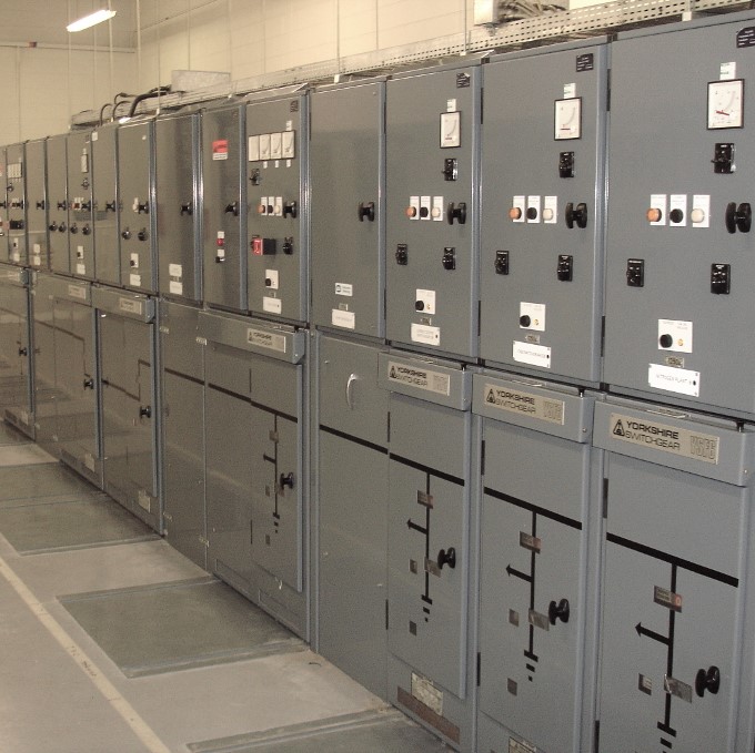 Yorkshire Switchgear YSF6 SF6 Circuit Breaker Slaters Electricals