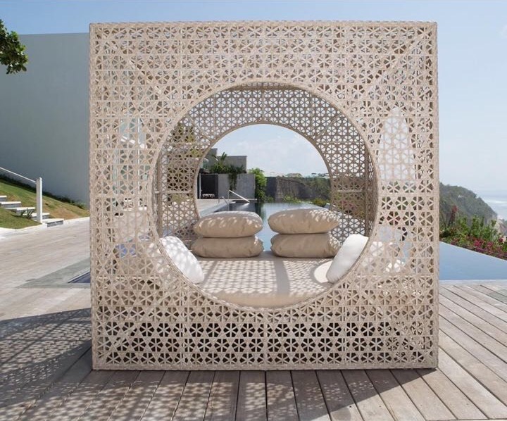 Create your own piece of paradise anywhere you want with this cube bed