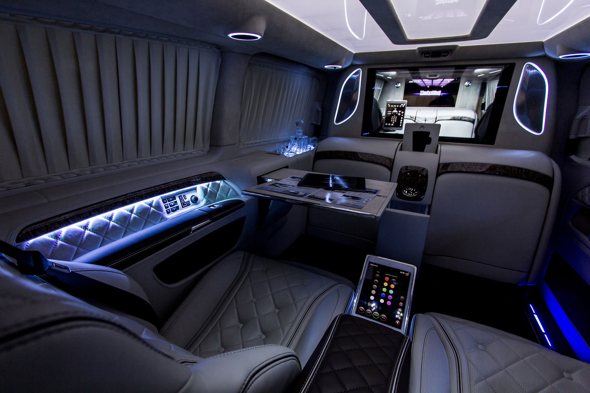 Mercedes Benz V250 VIP Edition Slaylebrity