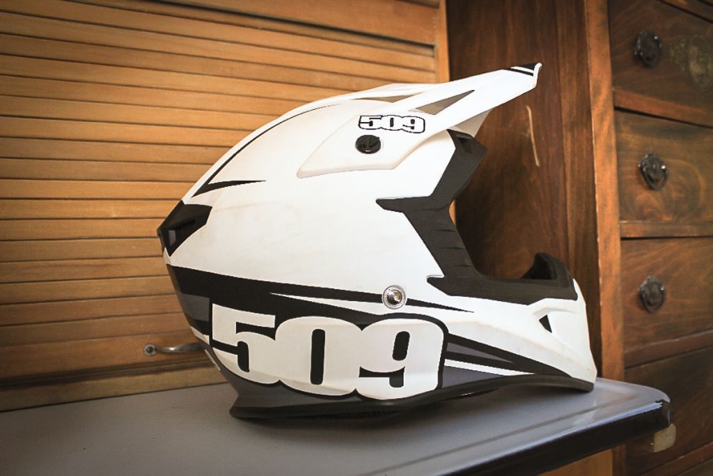 509 Tactical Helmet Review Mountain Sledder Magazine