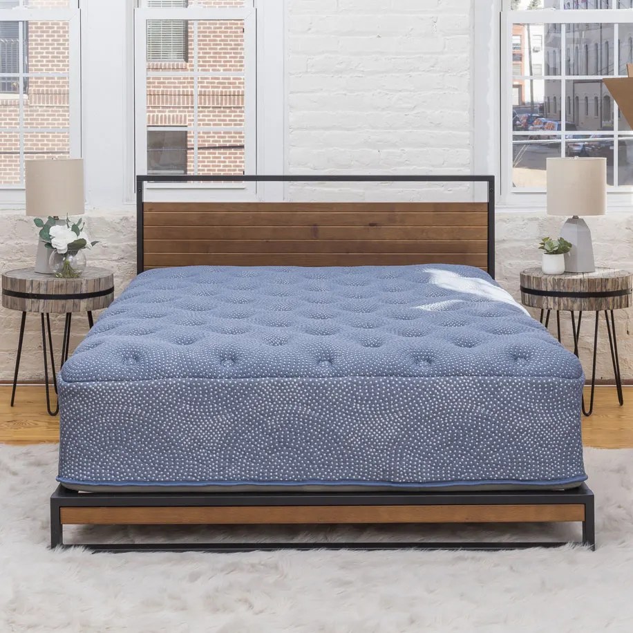 7 Best Mattresses For College Dorms (September 2024 Reviews)