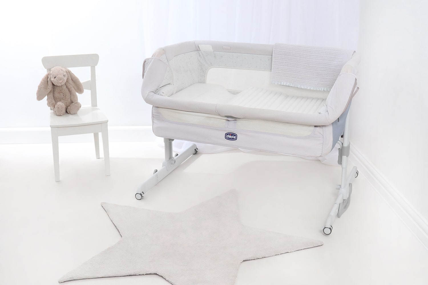 Chicco Next2Me Mattress by SleepCurve for a great night's sleep