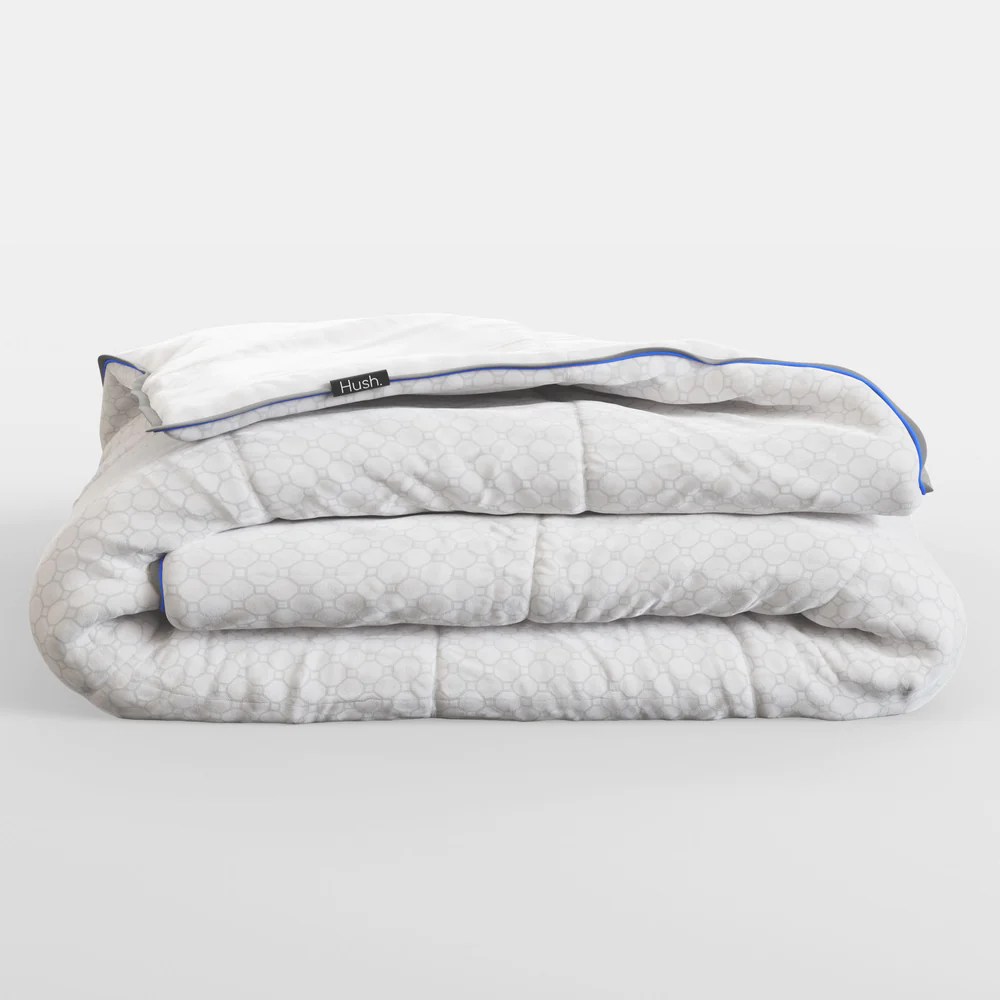 Hush Microgravity Duvet Review (2023) Canada's Best Duvet?