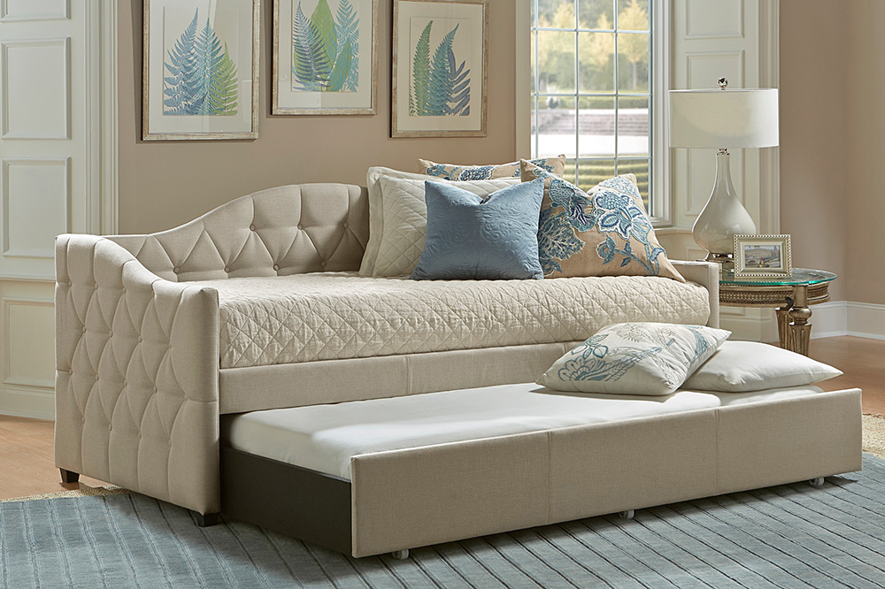 10 Best Daybed With Pop Up Trundle Review. Extra Bedding!