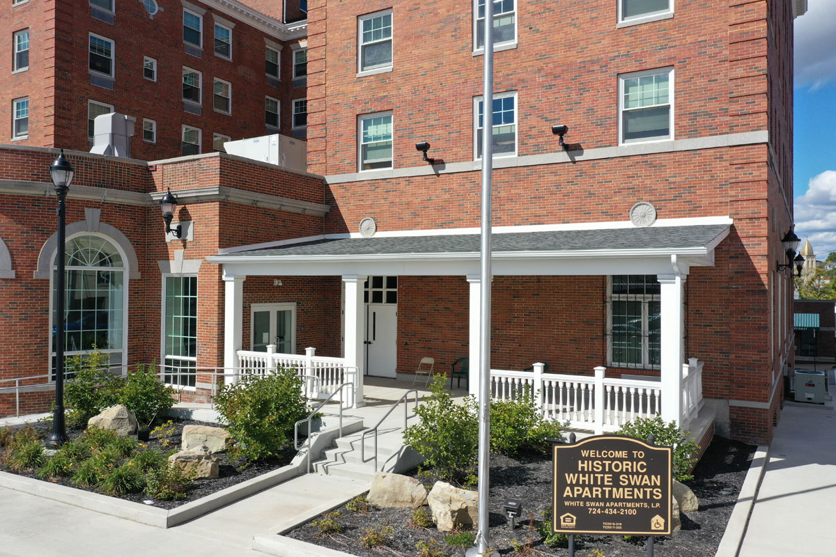 White Swan Apartments Sleighter Design