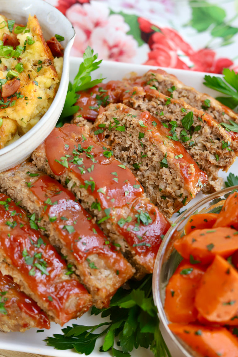 Homemade Meatloaf with Ground Beef and Italian Sausage Slice of Jess