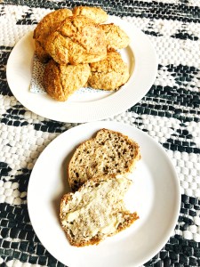 grove koldhævede boller, nemme at lave, sunde og så smager de skønt!