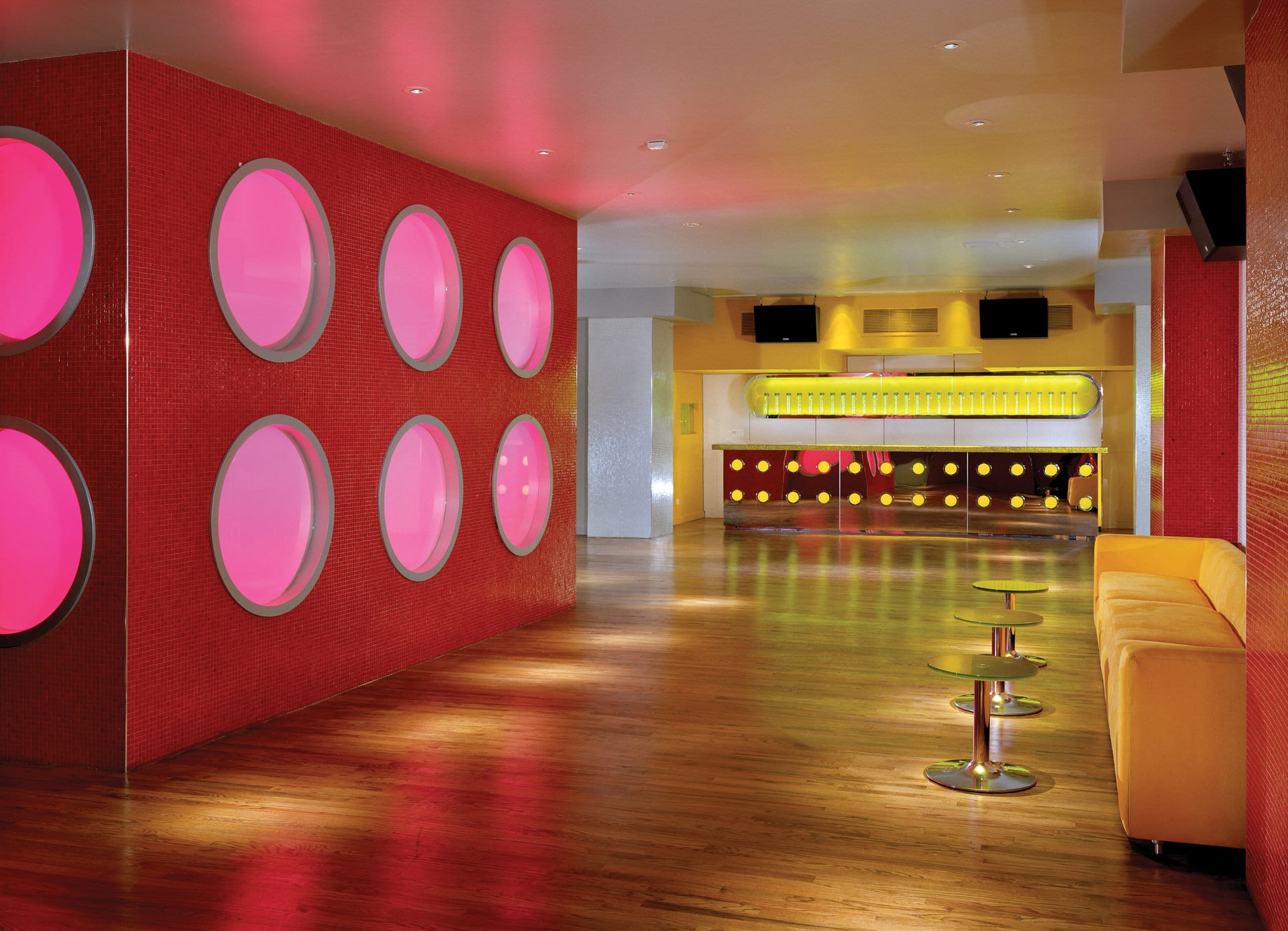 SOUNDBAR Slick+Designusa