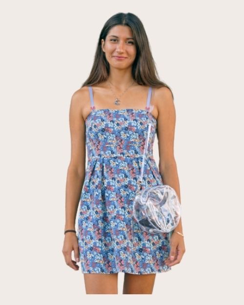 Best Flattering Tops For Big Bust For 2022 That Give Confident And