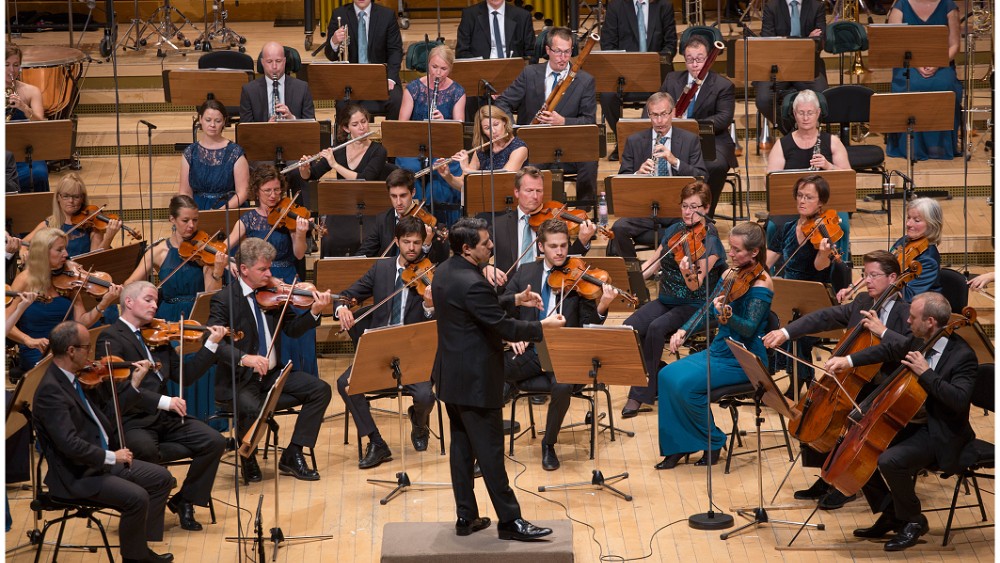 Orchestra goes greenish Slippedisc