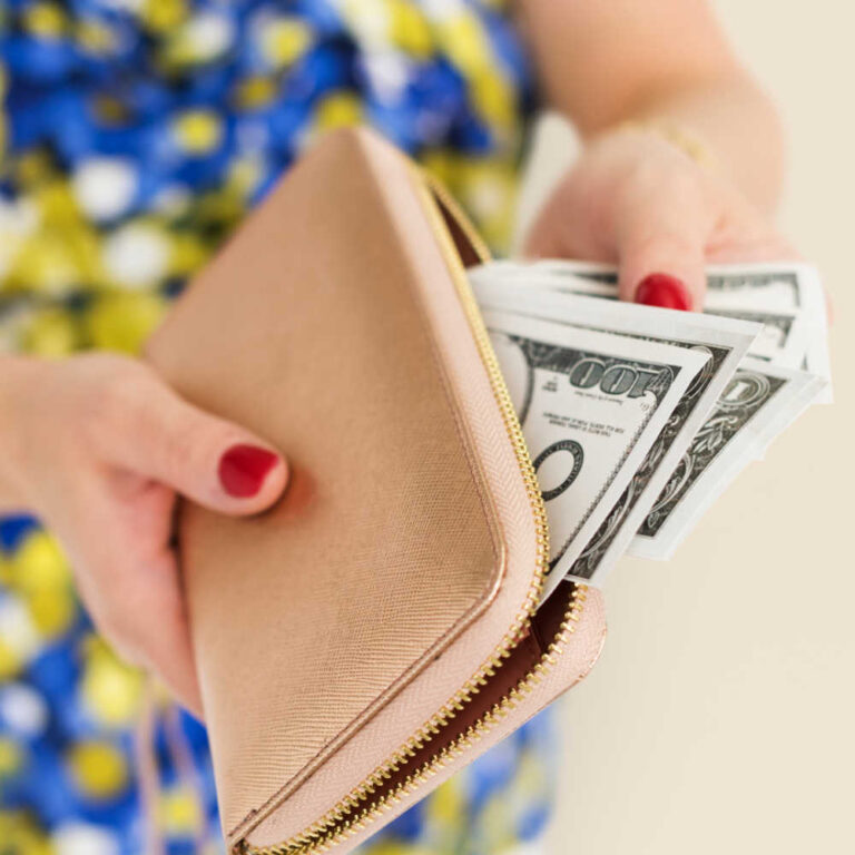 How To Sell Clutter Easily Online