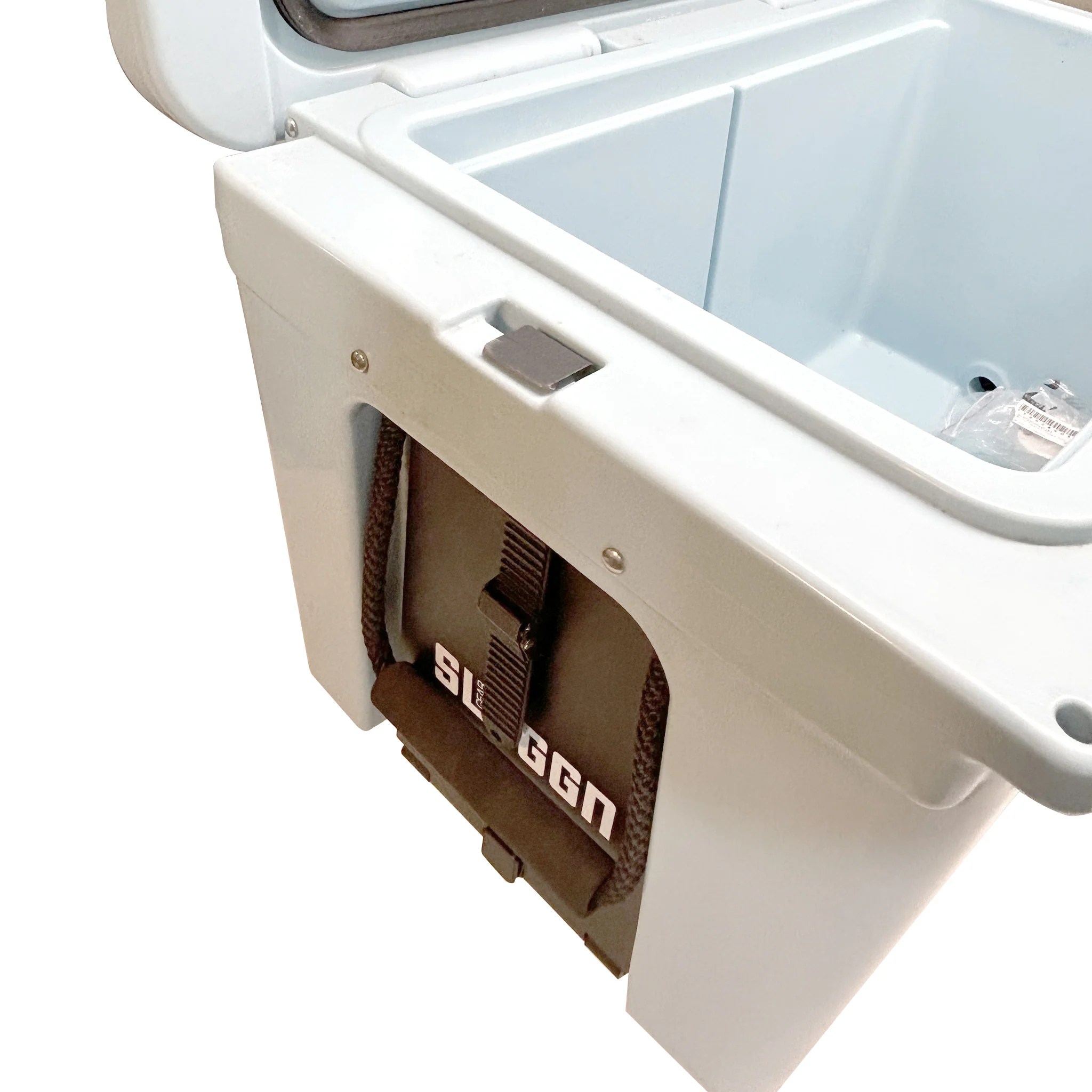 Yeti Cooler Rack Hitch mount to create more space and easy access