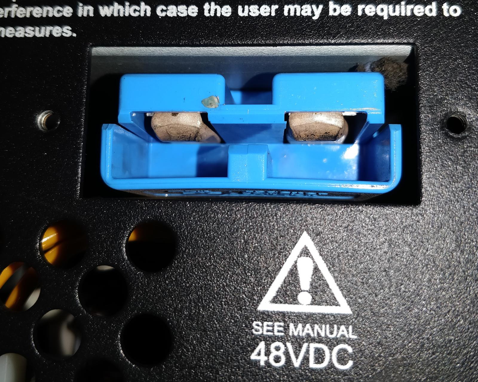Longlasting UPS setup with APC SmartUPS and car batteries