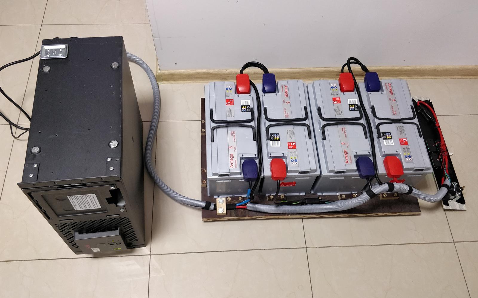 Longlasting UPS setup with APC SmartUPS and car batteries