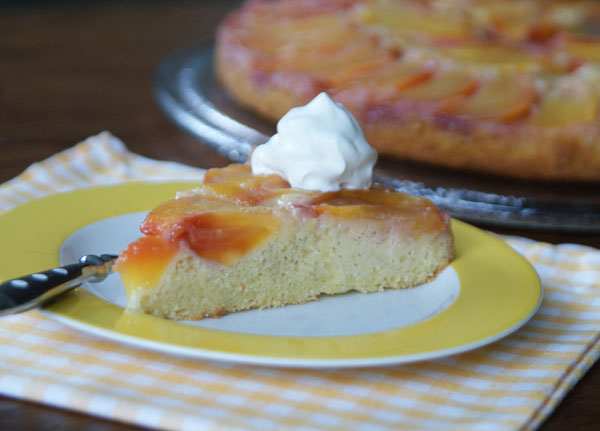 Wir backen uns den Sommer Gestürzter NektarinenKuchen Langsam kocht