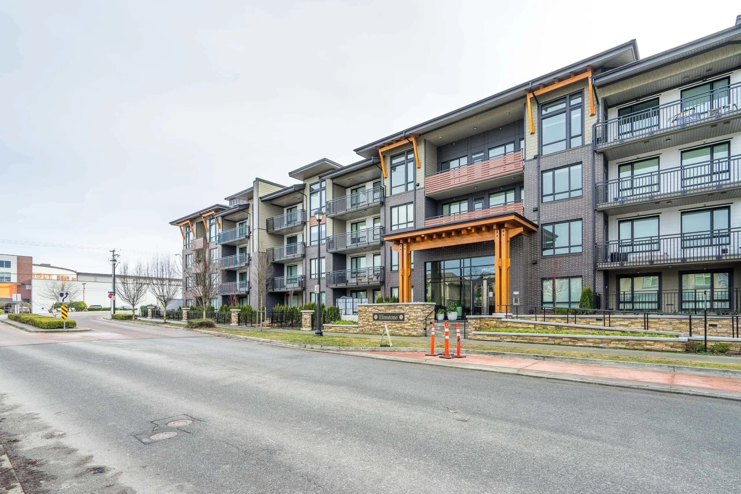 For Rent 31158 Westridge Place, Abbotsford Sam Li