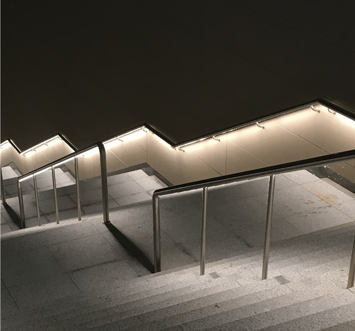 Exterior Lighted Handrail Shelly Lighting