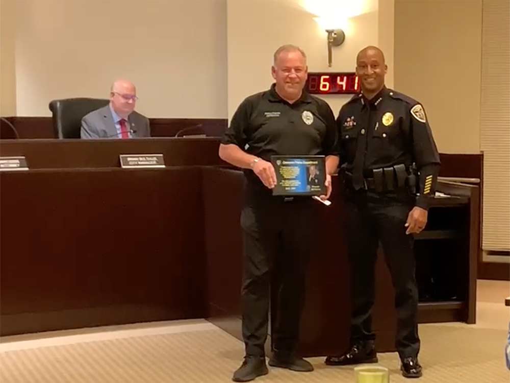Clermont Police Chaplain Dr. Jeff Barnes Retires and Victor Lopez Is