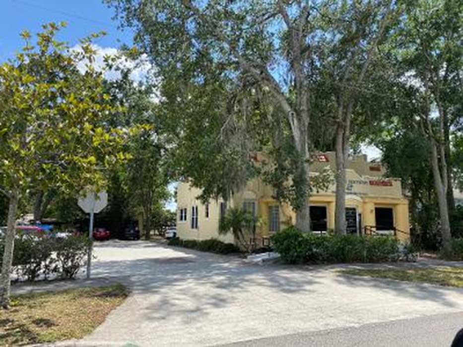 A Look Back 98 Year Old Juniata Street Home Stands Strong With Solid