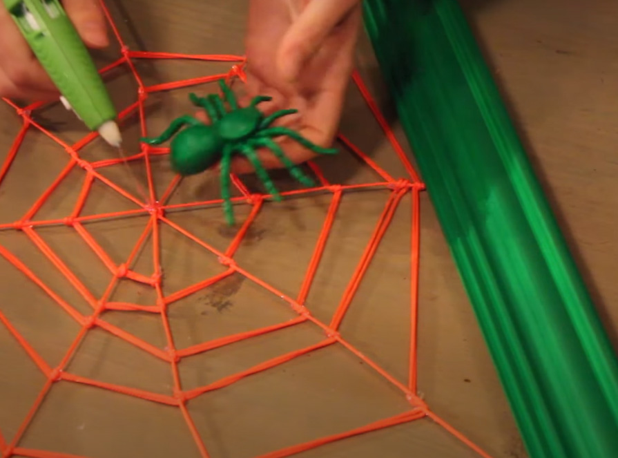 Spider Web in a Picture Frame (VIDEO TUTORIAL) Slumbering Alligator