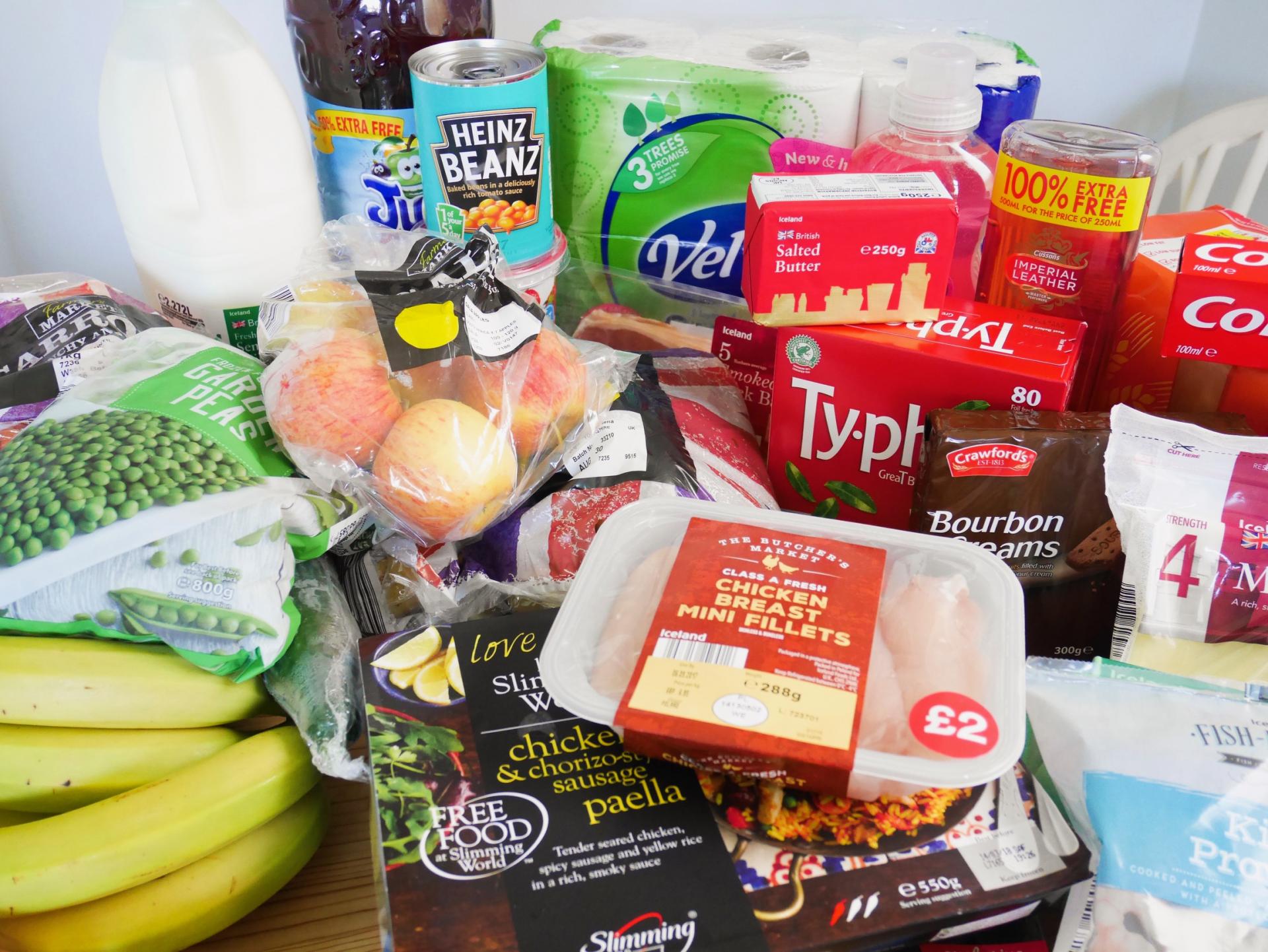 How to do your weekly shop online at Iceland for £35 Slummy single mummy