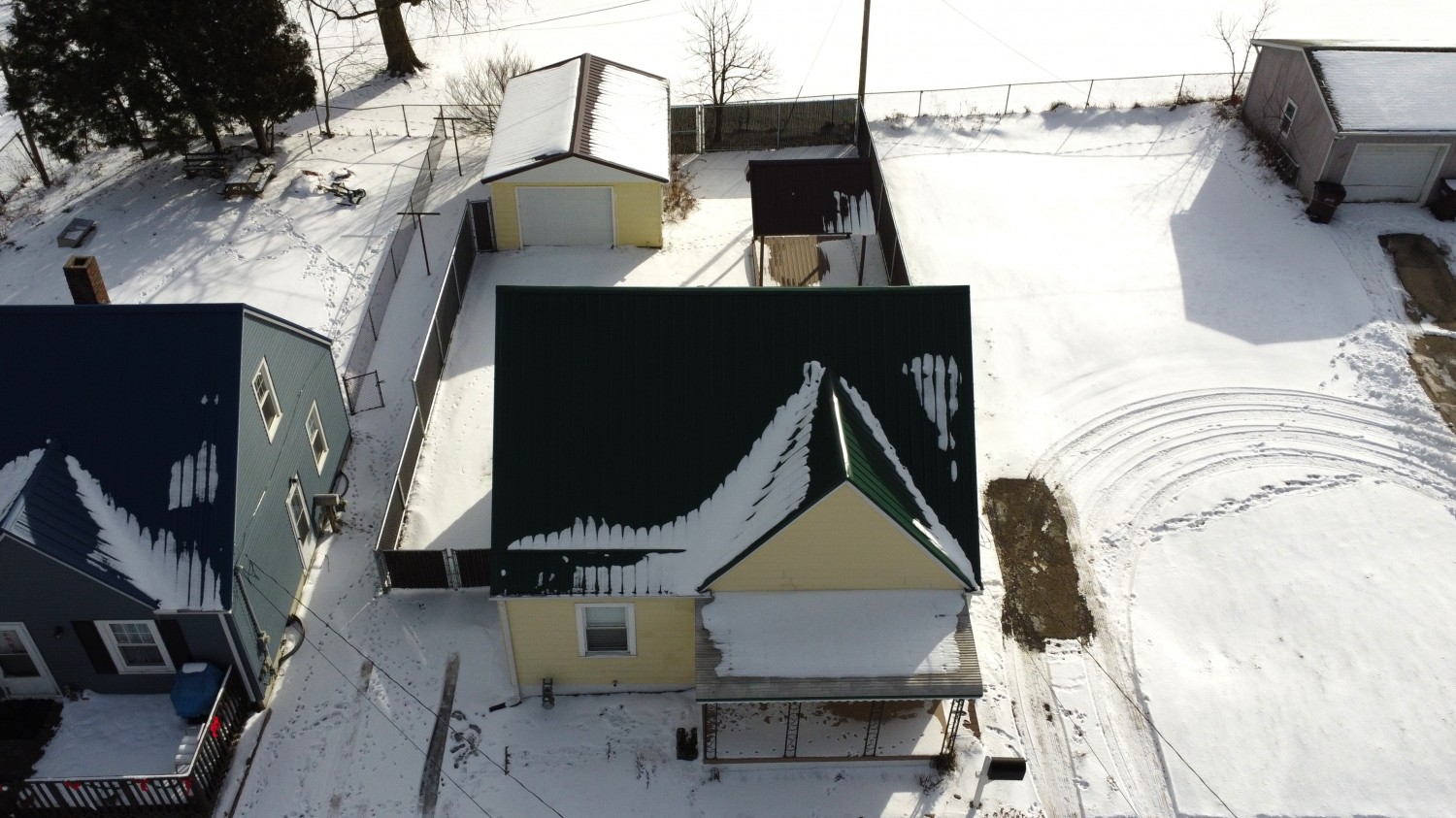 COMPLETELY UPDATED CREAM PUFF Sluss Realty Featured Properties