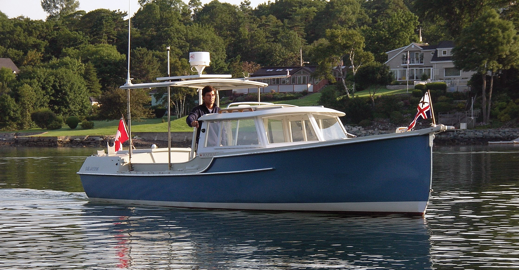 Displacement designs for solar electric river cruiser, 20 25 feet