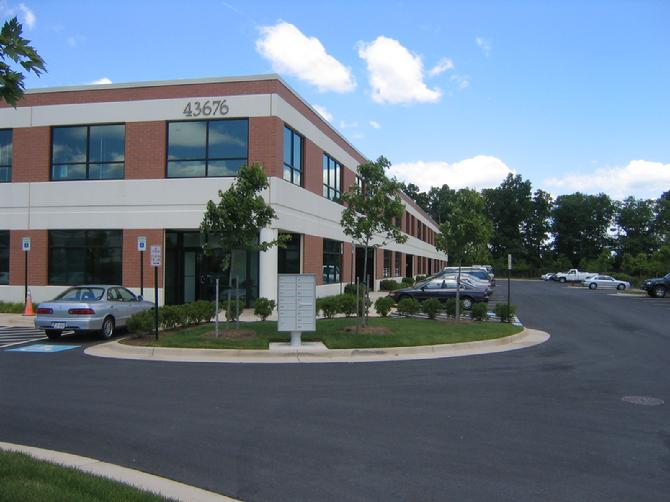 Executive Office Suites, Mini Lab & Mini Warehouse Space Text 571487