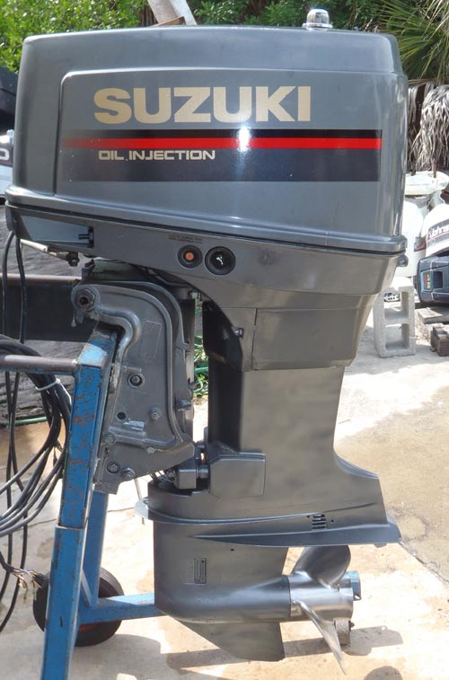 Used Suzuki 100 hp Outboard Boat Motor For Sale.