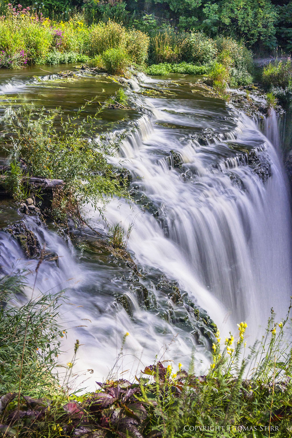 Nikon 1 waterfall photography tips