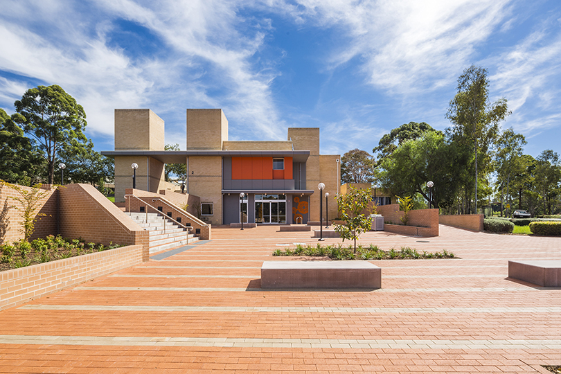 Western Sydney University (Sydney, Australia) apply, prices, reviews Smapse