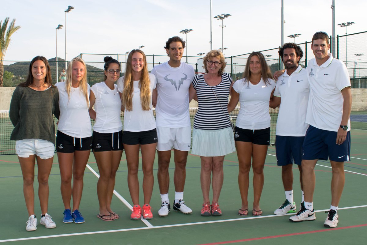 Rafael Nadal Tennis Academy (Palm, Spain) apply for a camp, prices