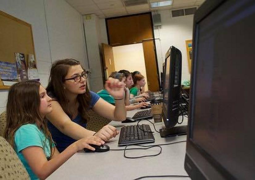 Fairfield University Computer Science Summer Camp (Yale, New Haven