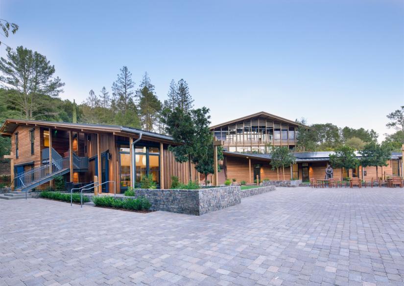 Woodside Priory School (San Jose, California, USA)