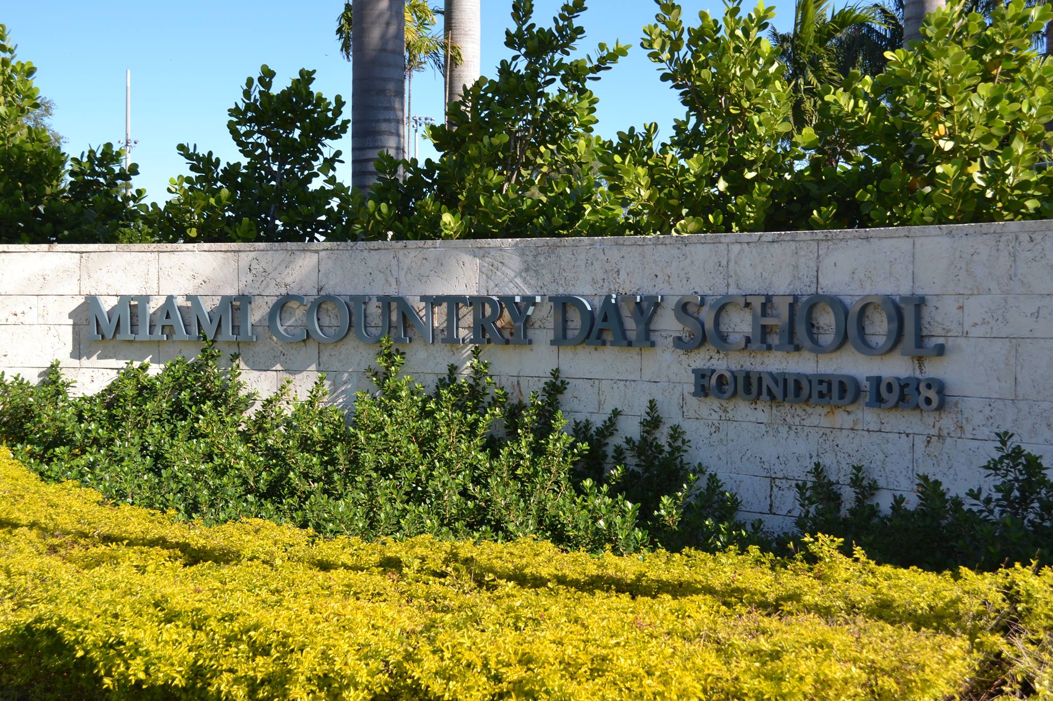 Miami Country Day School Private School (Miami, Florida, USA) apply