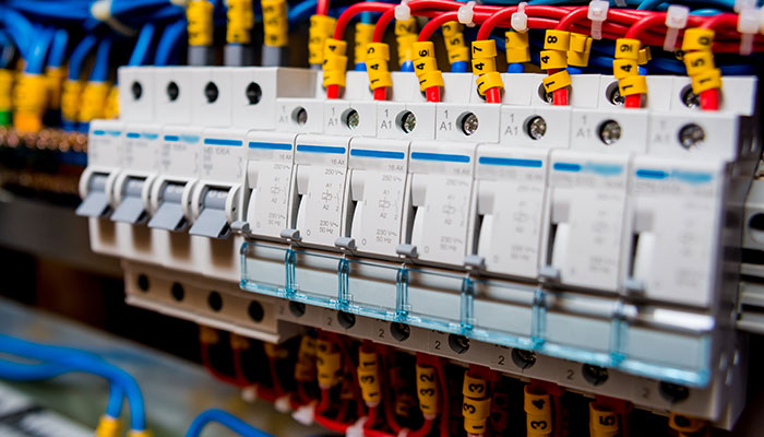 Impulse relays to control lighting and their use – Smart ION