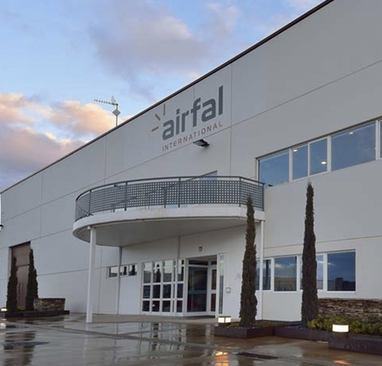 Airfal invertirá casi 3 millones en una nueva fábrica de luminarias en