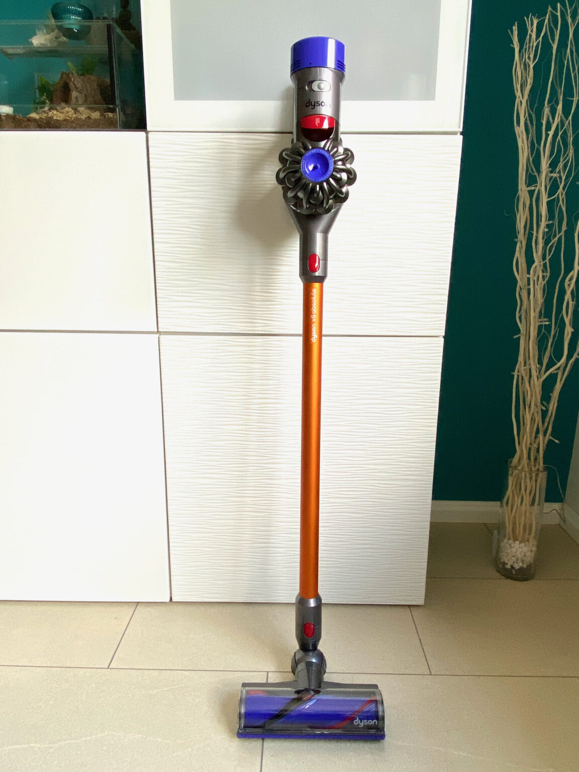 Dyson v8 Absolute anstatt eines Saugroboters Blog