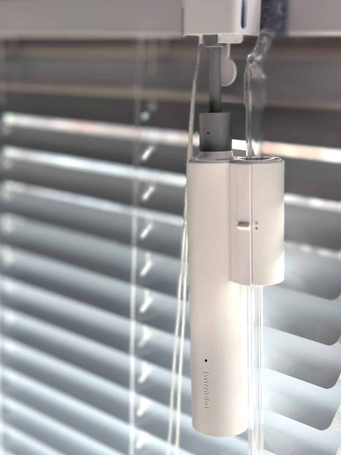 SwitchBot Blind Tilt Retrofit blinds motor in HomeKit Matter & Apple