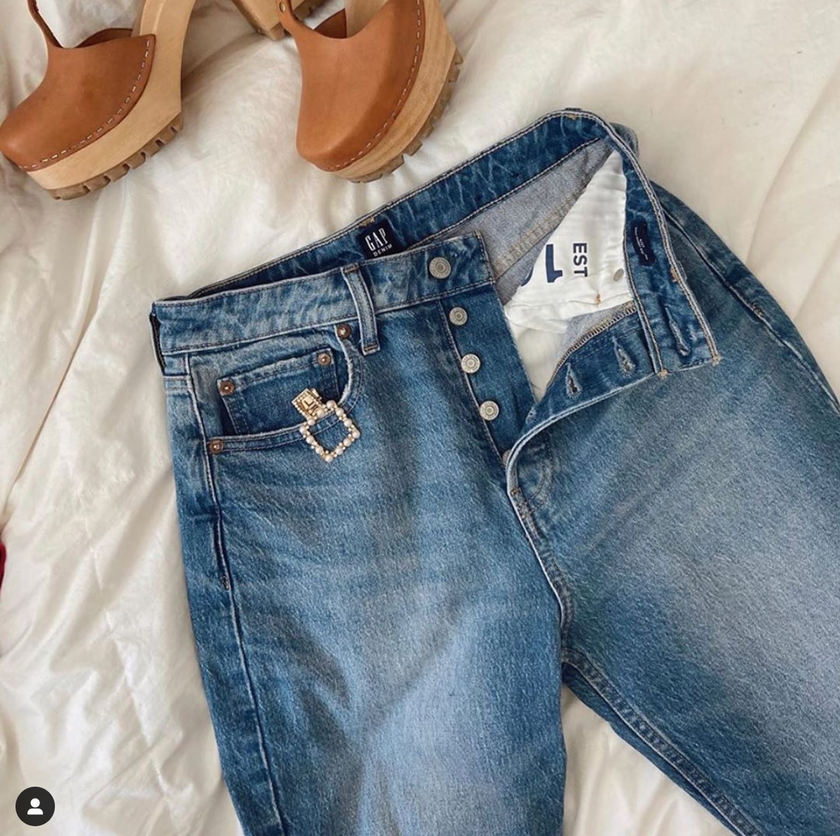 Gap Canada Deals Save 50 OFF Jeans + 40 OFF Everything Canadian