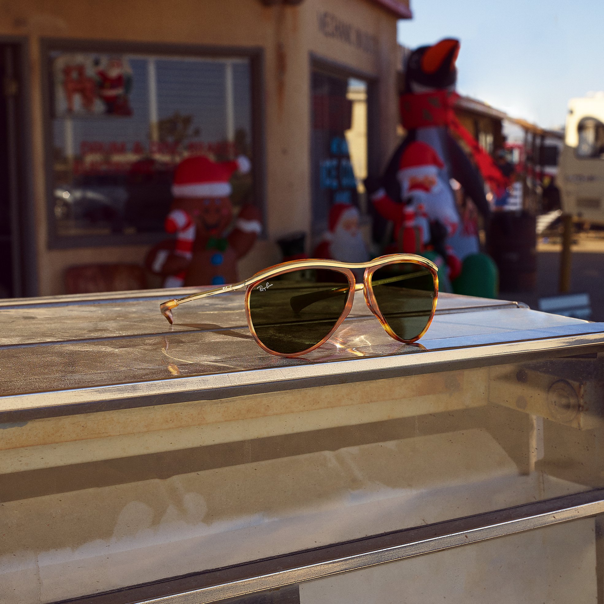 RayBan Canada Sale Save Up to 50 Off Sunglasses & Eyeglasses