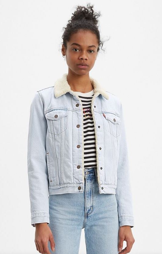 Levi's Canada Deals Save 25 OFF Tops & Outerwear + Up to 70 OFF Sale