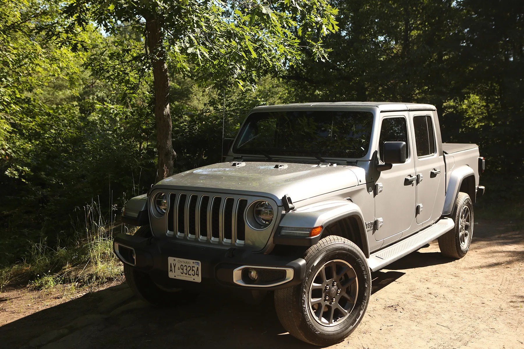 Pickup Review: 2019 Jeep Gladiator Overland | Driving