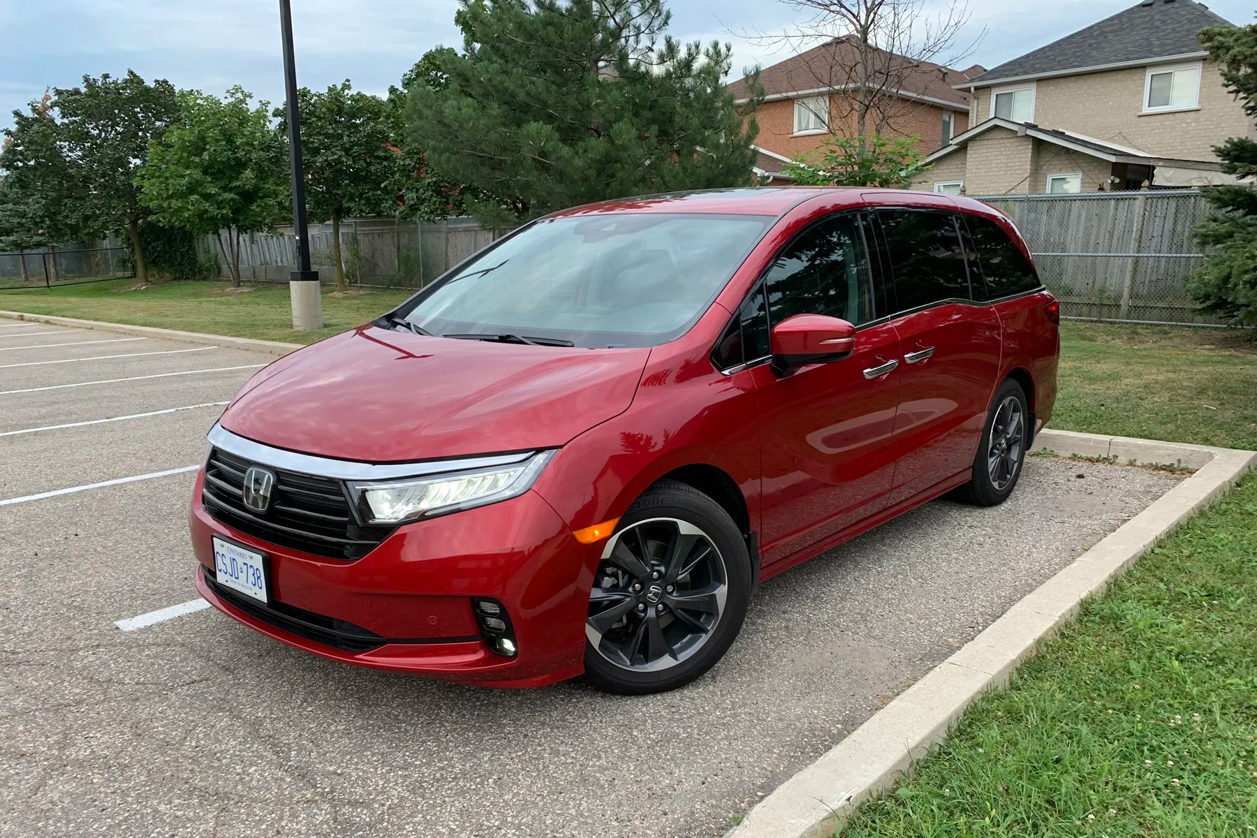 Millennial Mom's Review: 2022 Honda Odyssey | Driving