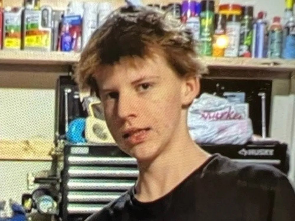 Burnaby RCMP searching for two teens missing for a week